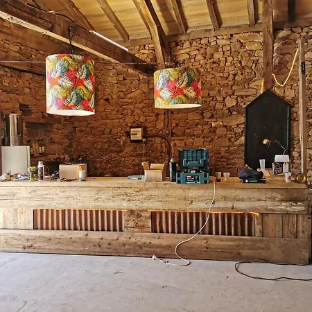 Grande Maison De Caractere En Pierres -superbe Vue Сasa de vacaciones